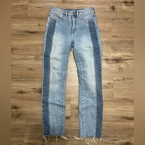 Gap Vintage Slim High Rise Paneled Jean size 26 EUC
